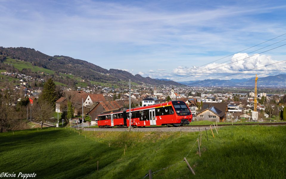 AB (Appenzeller Bahnen): AB ABt 122 + BDeh 4/4 17