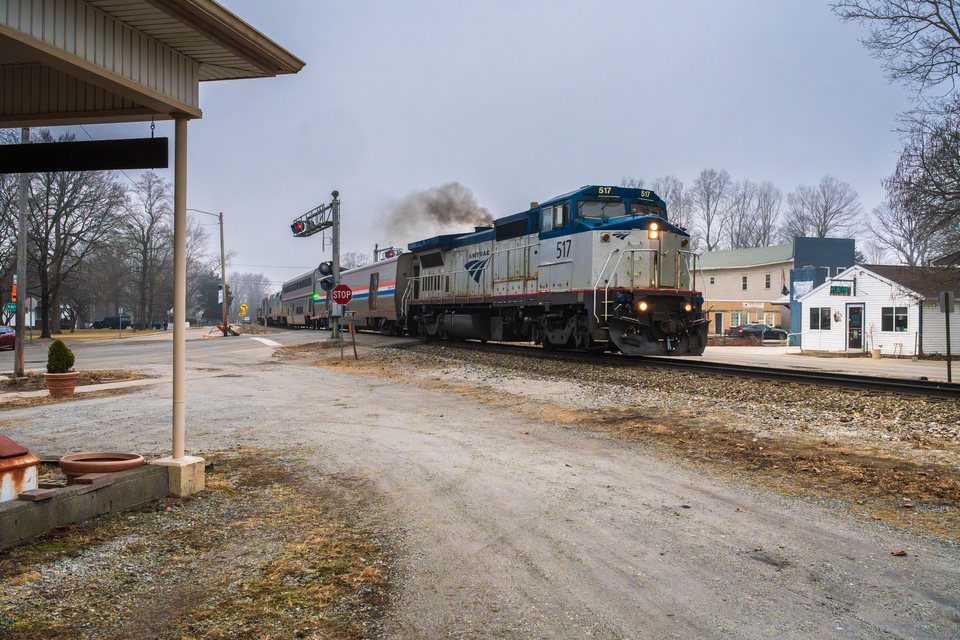 Amtrak GE Dash 8-32BWH #517 - Battle Ground, IN (USA)