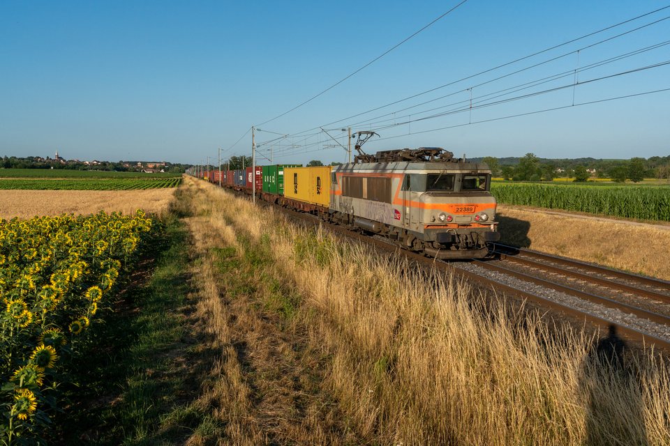 BB 22200 22389: SNCF BB22389 (Hochfelden, Frankreich)