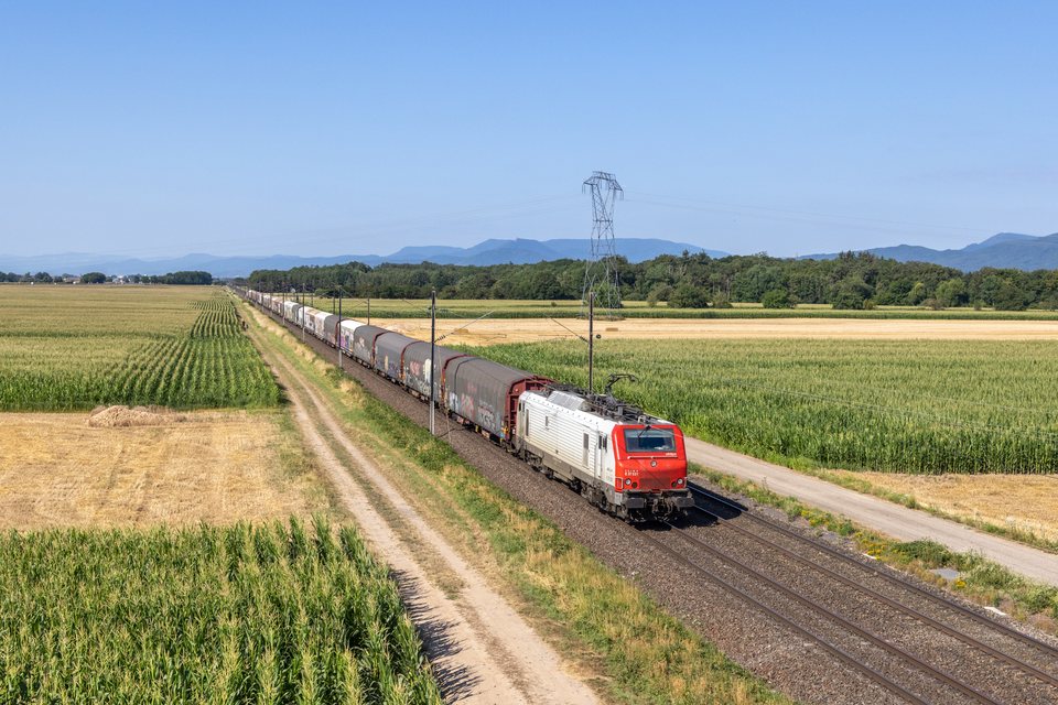 BB 37000 531: akiem Prima E37 531 (Kogenheim, FR)