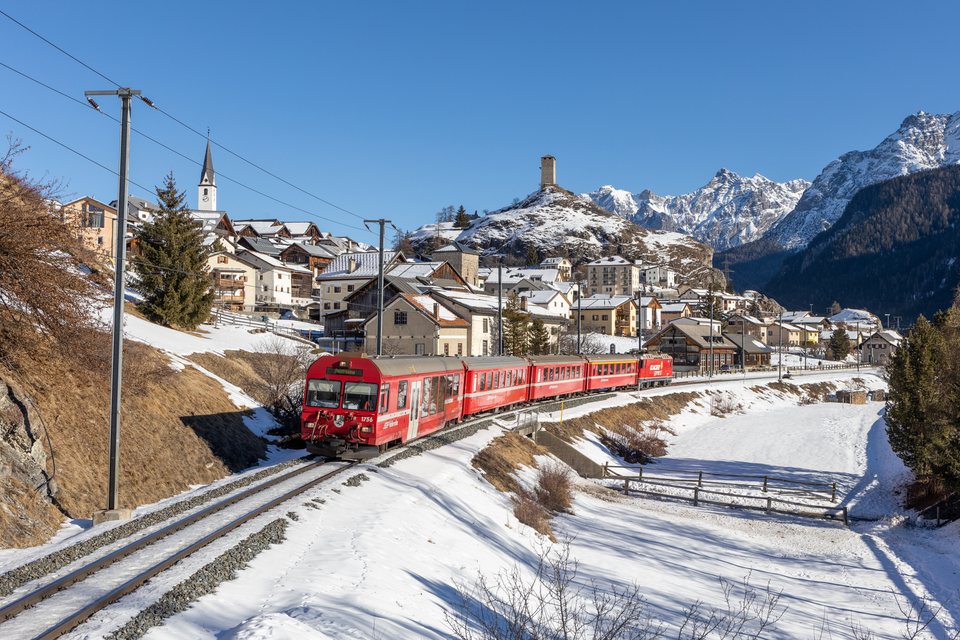 BDt Neva 1756, Ge 4/4 II: RhB BDt "Neva" (Adrez, GR/CH)
