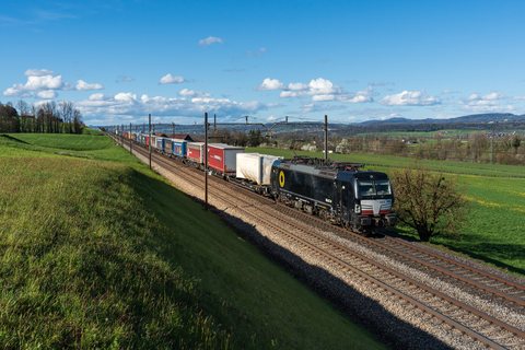 BEACON 193 655 at Sins, AG, CH