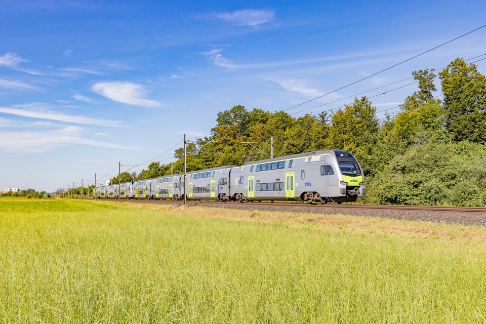 RABe 515 003 (BLS): RABe 515 032 + 003 / CH-Herzogenbuchsee