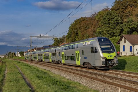 BLS: RABe 515 011 / CH-Busswil