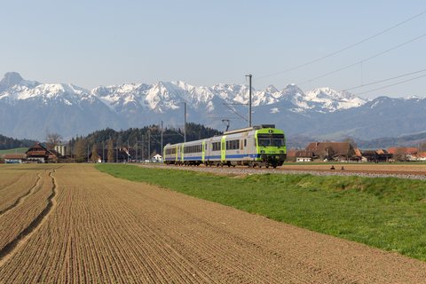 BLS RBDe 566 II / Oberdiessbach (BE/CH)
