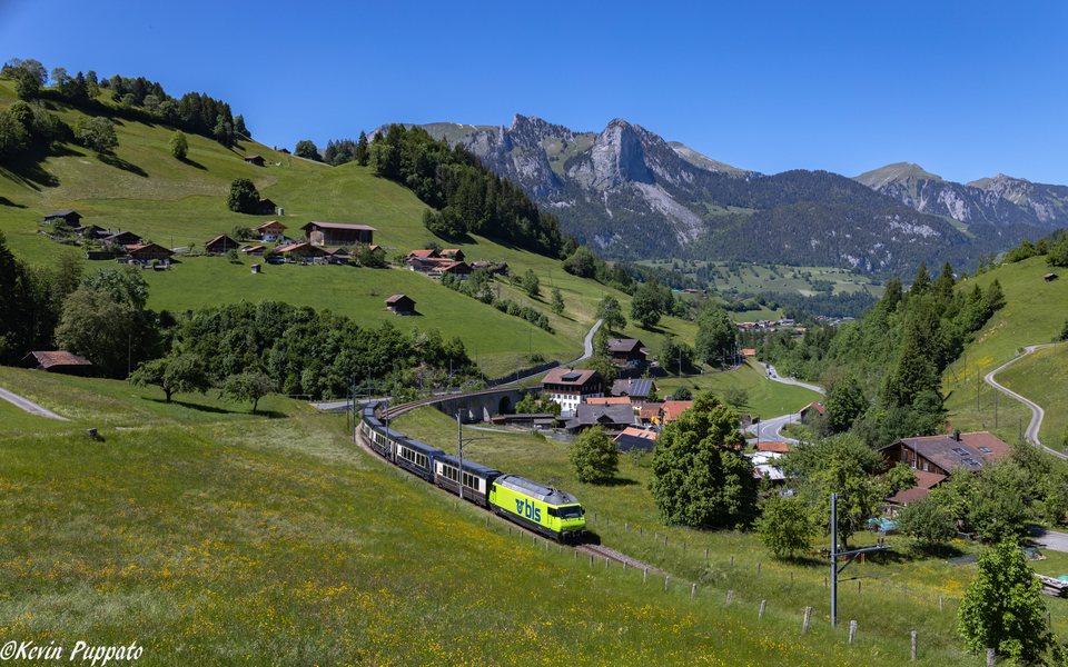 BLS Re 465 018 + GPX - PE IO-ZW-MX