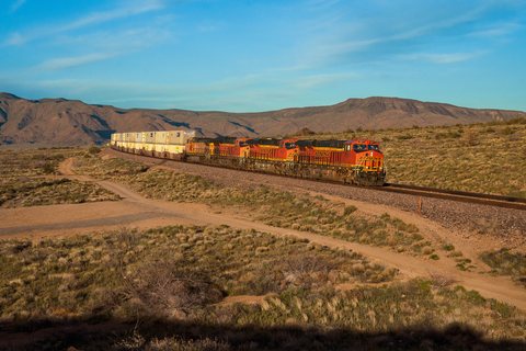 BNSF (Burlington Northern Santa Fe): BNSF 3271 - Valle Vista, Arizona (USA)