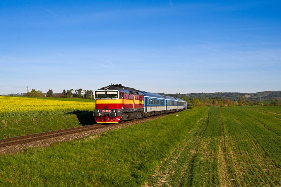 ČD (České dráhy): 754 043