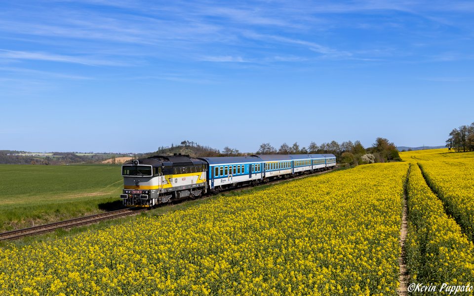 ČD (České dráhy): ČD 754 018 + R Rožmberk 656 Brno hl.n. - České Budějovice