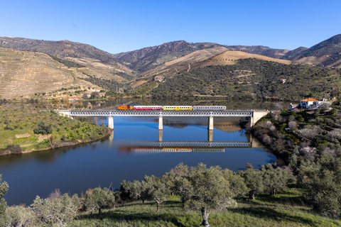 CP (Comboios de Portugal): CP 1435 (Arnozelo, Portugal)