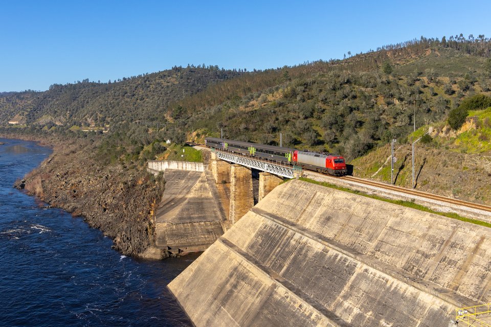CP (Comboios de Portugal): CP 5606 (Fratel, Portugal)