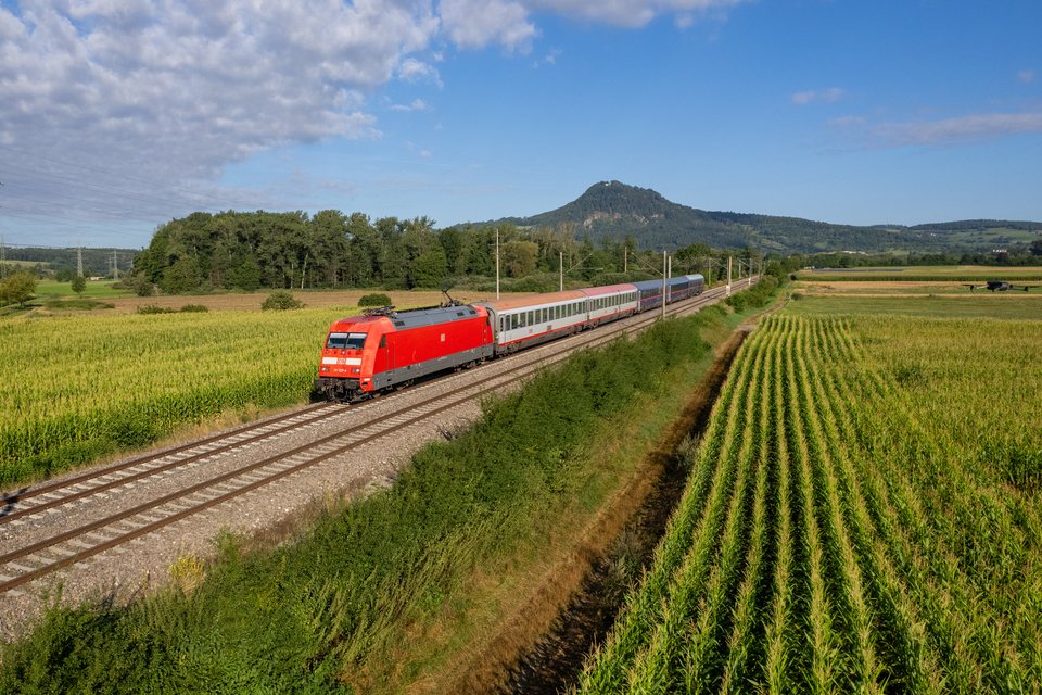 DB 101 120 at Mühlhausen (b Engen), BW, DE
