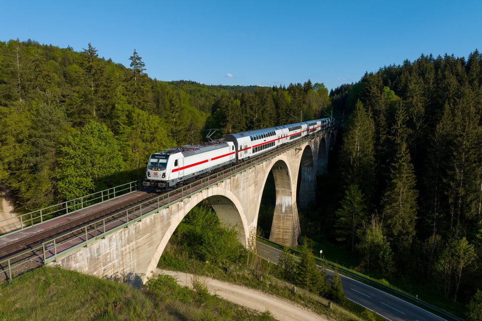 DB 147 552 at Tuttlingen, BW, DE