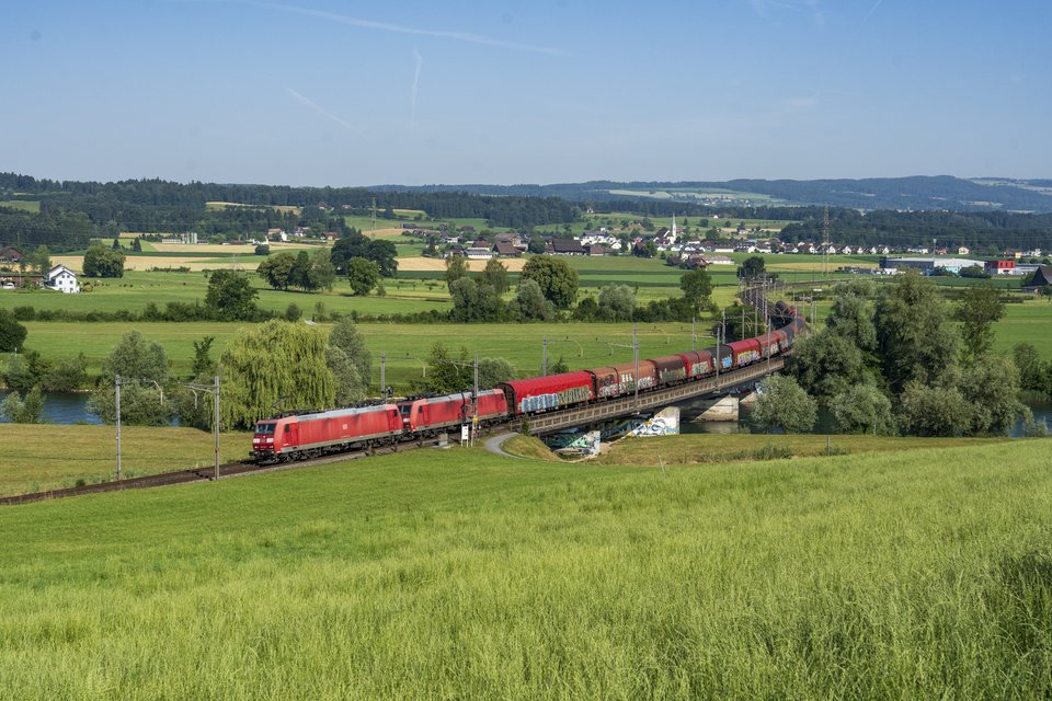 DB Cargo: DB 185 113-3 - Hünenberg, ZG (CH)
