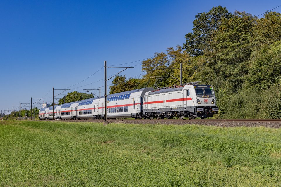 DB Fernverkehr: BR 147 586 / CH-Herzogenbuchsee