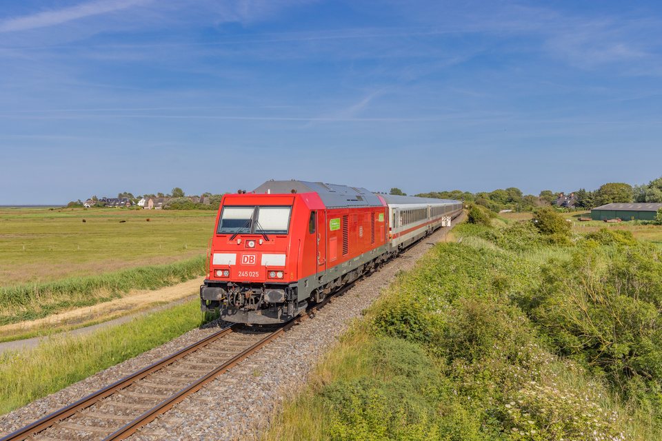 DB Fernverkehr: BR 245 025 / DE-Morsum