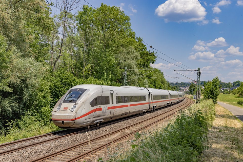 DB Fernverkehr: BR 412 9452 / DE-Wendlingen