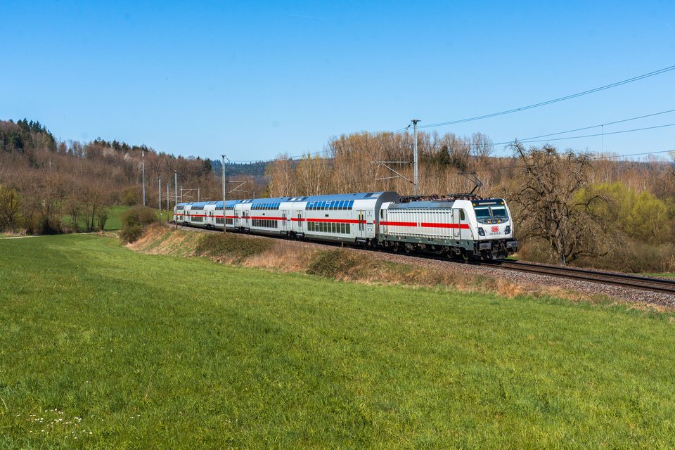 DB Fernverkehr: DB 147 576 at Lottstetten, BW, DE
