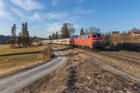 DB Fernverkehr: DB 218 415 und 414 (Waltenhofen, DE)