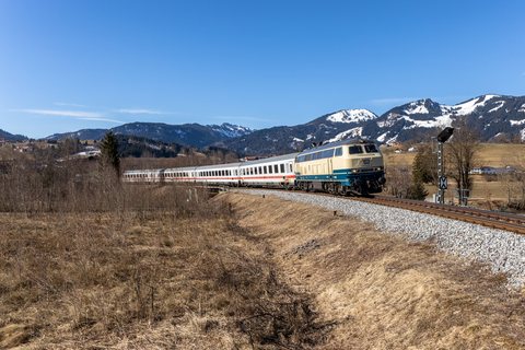 DB Fernverkehr: DB 218 446 (Fischen, DE)