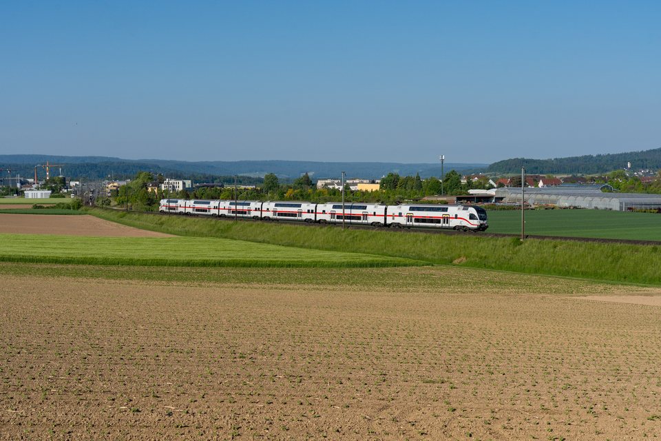 DB Fernverkehr: DB 4010 4103 at Rafz, ZH, CH