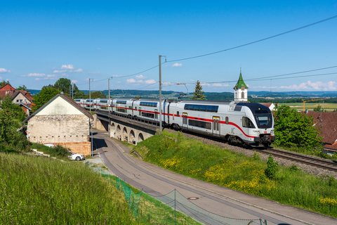 DB Fernverkehr: DB 4010 4106 at Lottstetten, BW, DE
