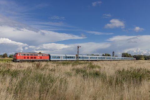 DB Regio: BR 218 366 / DE-Risum-Lindholm