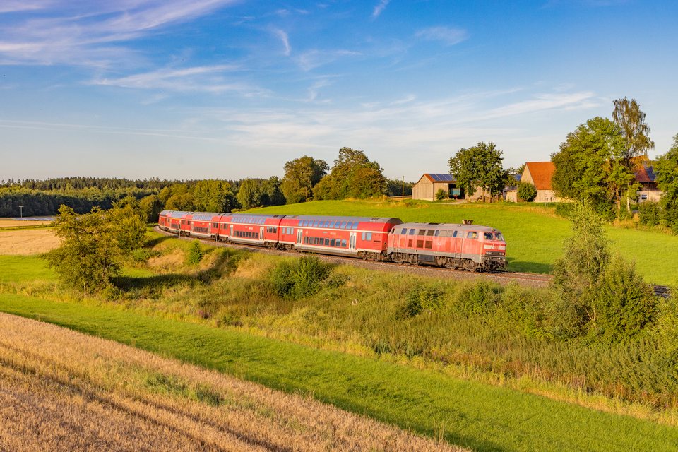 DB Regio: BR 218 404 / DE-Reuth