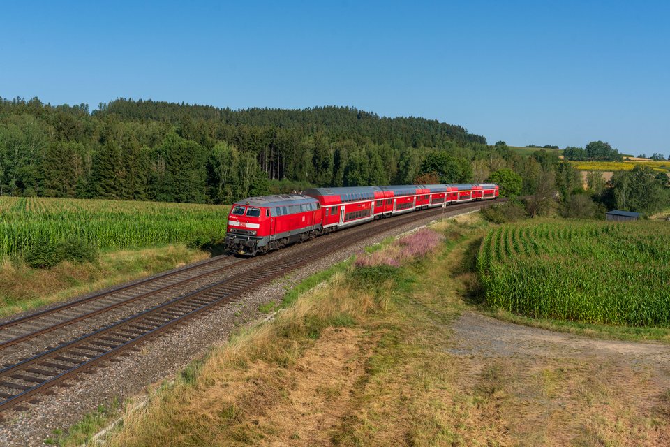DB Regio: DB 218 424 at Lengenfeld b. Groschlattengrün, BY, DE