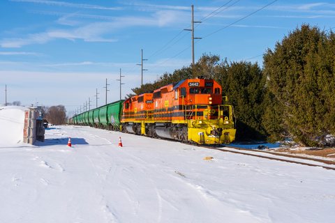 EMD SD40-2 3442: TP&W SD40-2 3442 and 3443 - Kentland IN, USA