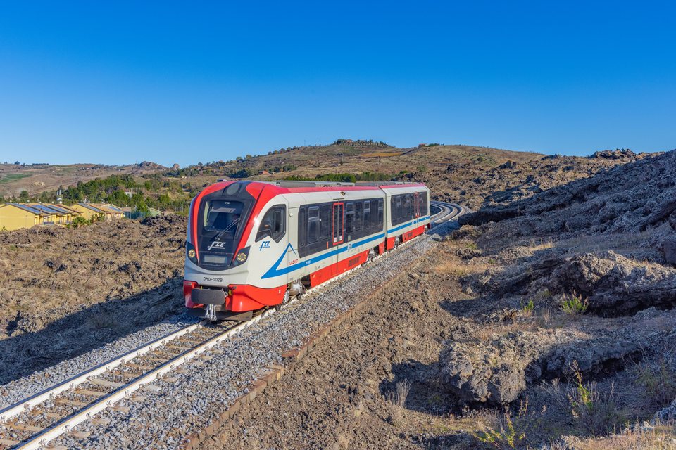 FCE (Ferrovia Circumetnea): DMU 002 / IT-Bronte