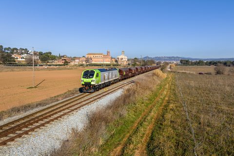 FGC (Ferrocarrils de la Generalitat de Catalunya): FGC 257 05 at Manresa, Catalonia, Spain