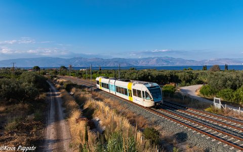 Hellenic Train 560 008 -- R 309 Aegion - Kiato