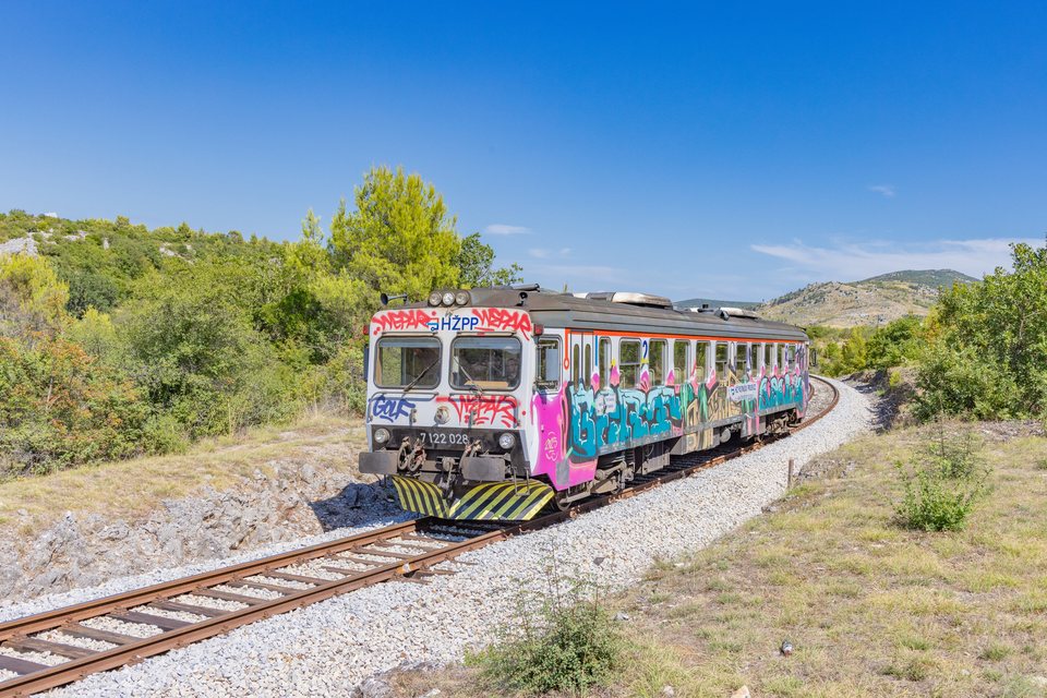 HzPP: 7122 028 / HR-Vrpolje