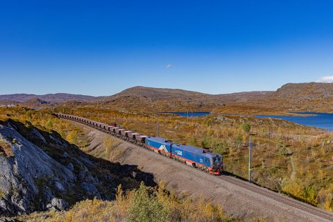 IORE 121, IORE 103 (LKAB): IROE 121 + 103 / SE-Vassijaure