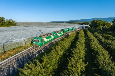 MBC Ge 4/4 21 + 22 at Vufflens-le-Château, VD, CH