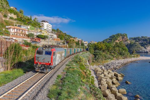 Mercitalia: E652 045 / IT-Taormina