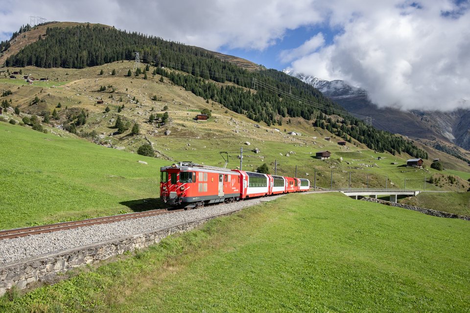 Deh 4/4 BVZ 21 (MGB (Matterhorn Gotthard Bahn)): MGB Deh 4/4 21 Typ BVZ (Dieni, GR/CH)