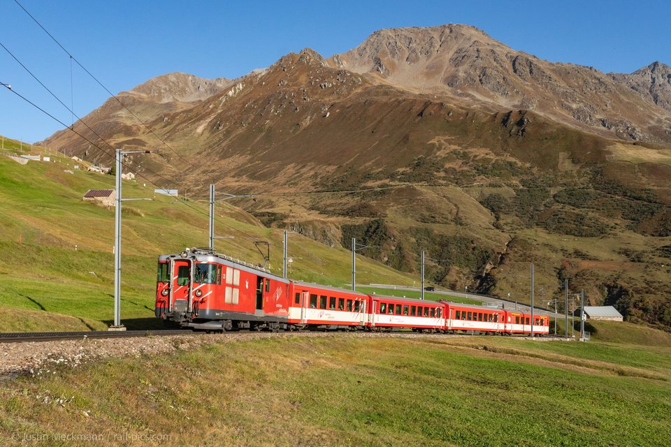 Deh 4/4 BVZ 21 (MGB (Matterhorn Gotthard Bahn)): MGB Deh 4/4 21 Typ BVZ (Oberalppass, UR/CH)