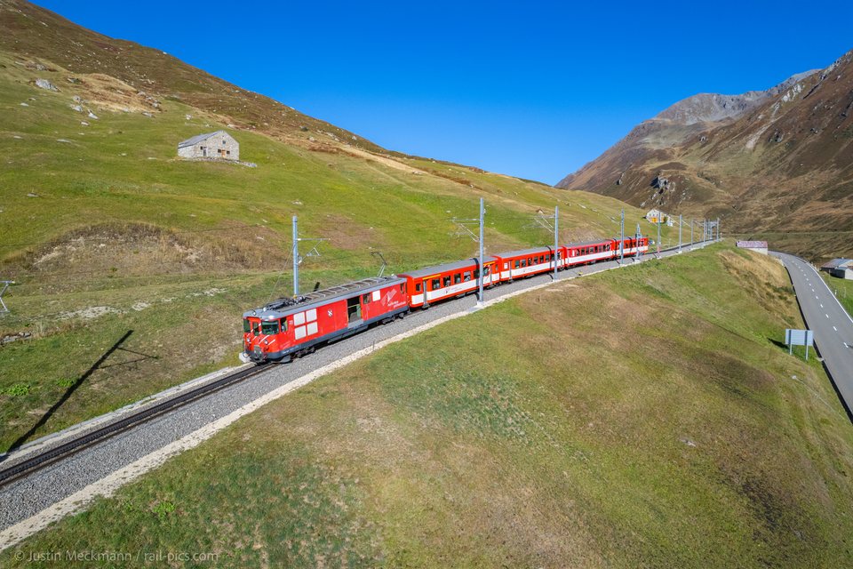 Deh 4/4 BVZ 21 (MGB (Matterhorn Gotthard Bahn)): MGB Deh 4/4 21 Typ BVZ (Oberalppass, UR/CH)
