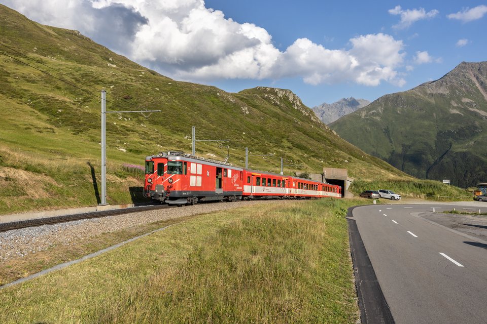 Deh 4/4 BVZ 23 (MGB (Matterhorn Gotthard Bahn)): MGB Deh 4/4 I 23 (Obrealppass, GR/CH)