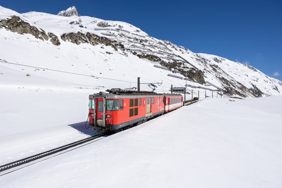 Deh 4/4 I 52 (MGB (Matterhorn Gotthard Bahn)): MGB Deh 4/4 52 (Oberalppass, UR/CH)