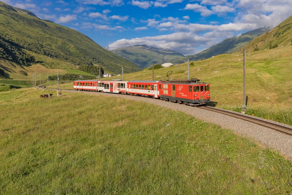 Deh 4/4 II 92 (MGB (Matterhorn Gotthard Bahn)): Deh 4/4 92 II / CH-Zumdorf