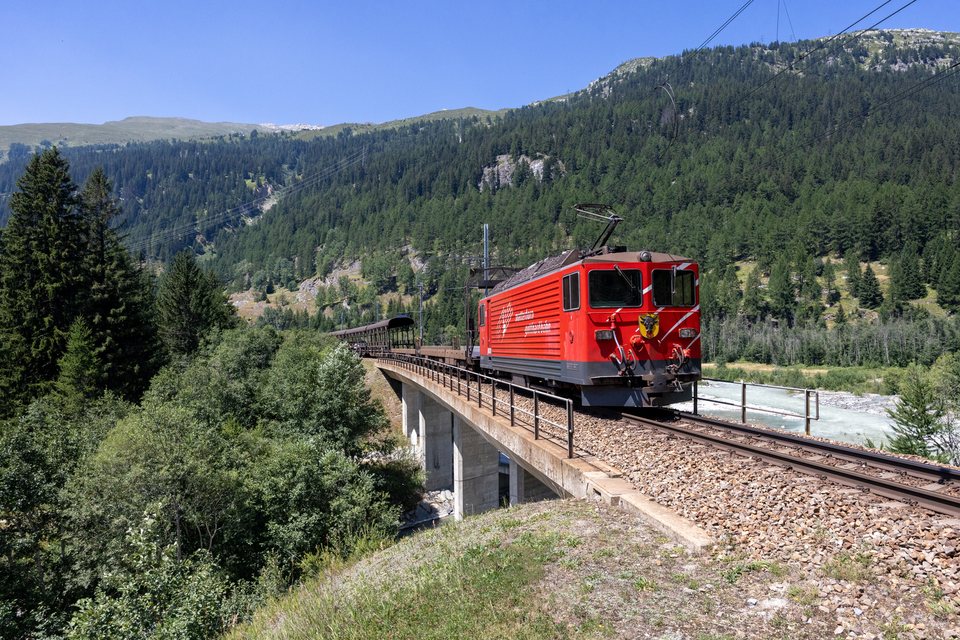 Ge 4/4 I (MGB (Matterhorn Gotthard Bahn)): MGB Ge 4/4 (Oberwald, VS/CH)