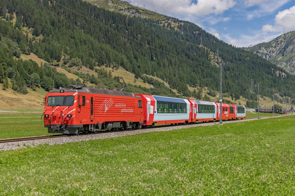 HGe 4/4 II 104 (MGB (Matterhorn Gotthard Bahn)): HGe 4/4 104 / CH-Oberwald
