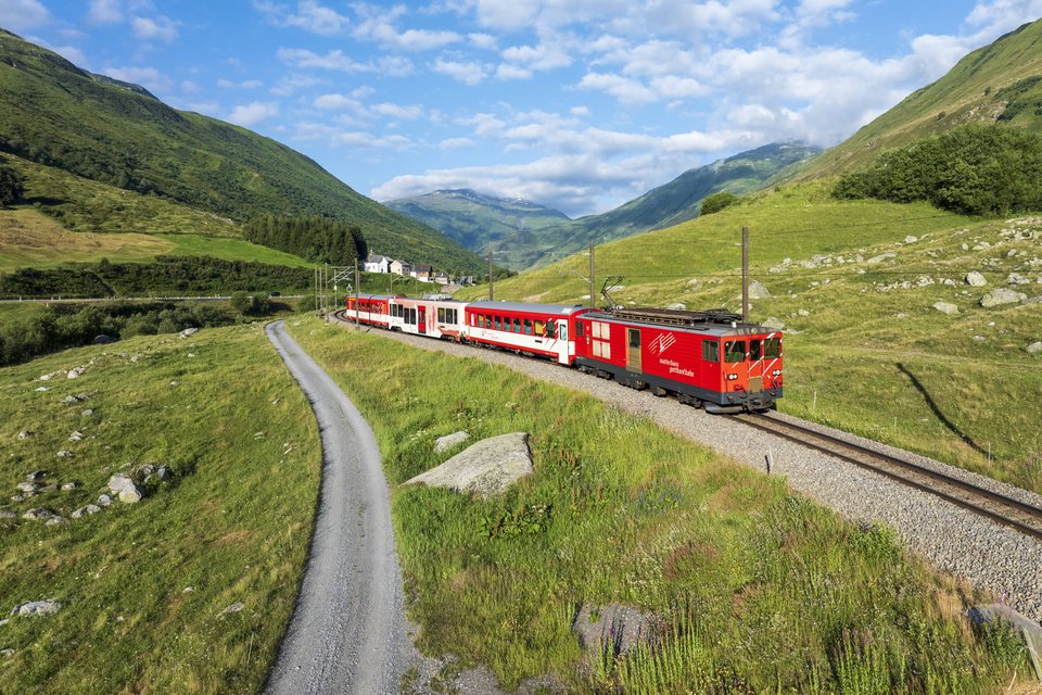 MGB (Matterhorn Gotthard Bahn): MGB Deh 4/4 II 92 - Zumdorf, UR (CH)