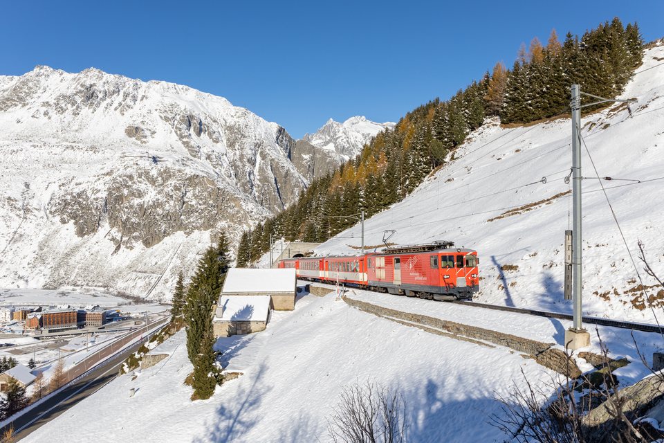 MGB (Matterhorn Gotthard Bahn): MGB Deh 4/4 II 94 (Andermatt, CH)