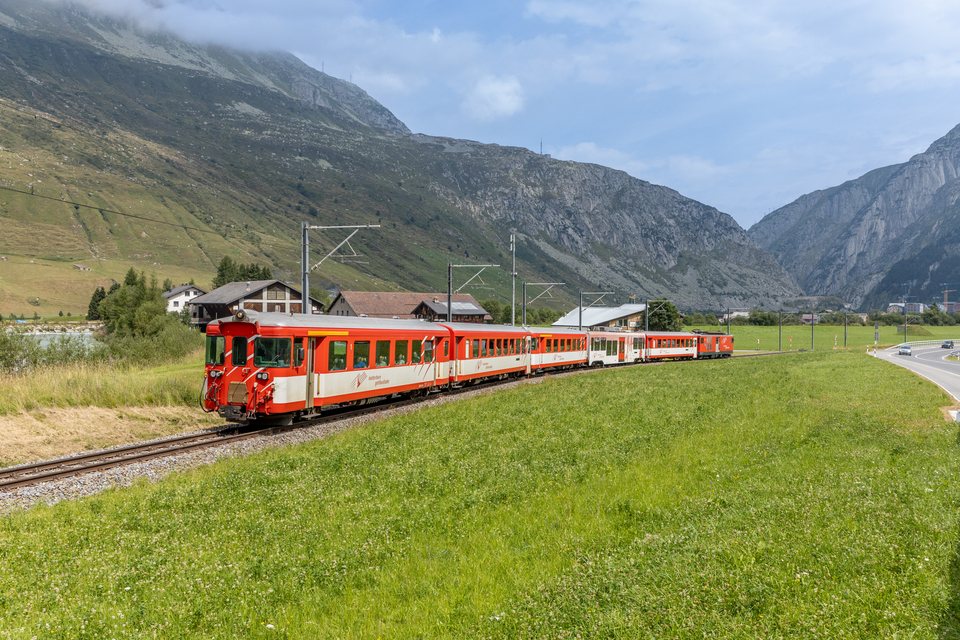 MGB (Matterhorn Gotthard Bahn): MGB Deh 4/4 II 94 (Andermatt, UR/CH)