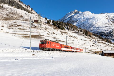 MGB (Matterhorn Gotthard Bahn): MGB HGe 4/4 II 003 (Sedrun, CH)