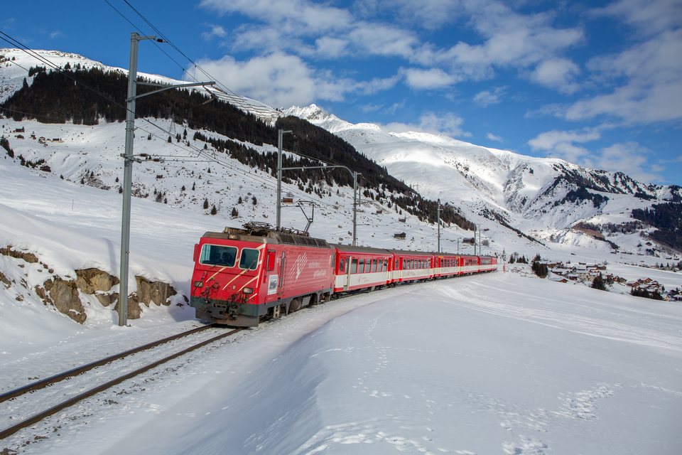 MGB (Matterhorn Gotthard Bahn): MGB HGe 4/4 II 101 / Dieni (GR/CH)